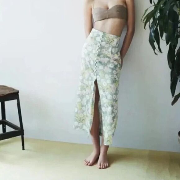 ZARA FLORAL PRINT SKIRT - Picture 14 of 16
